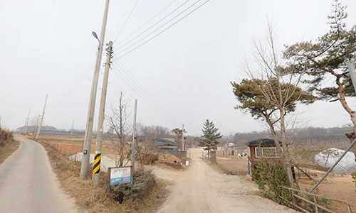 주출입구 주차장