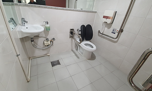 동탄복합문화센터 내 장애인 화장실